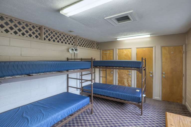 Live Pine Knot Job Corps Center