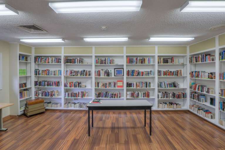 Live Pine Knot Job Corps Center