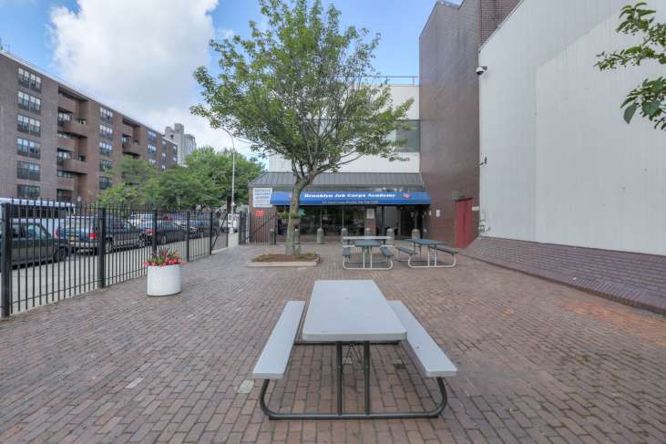 Brooklyn_Grounds53