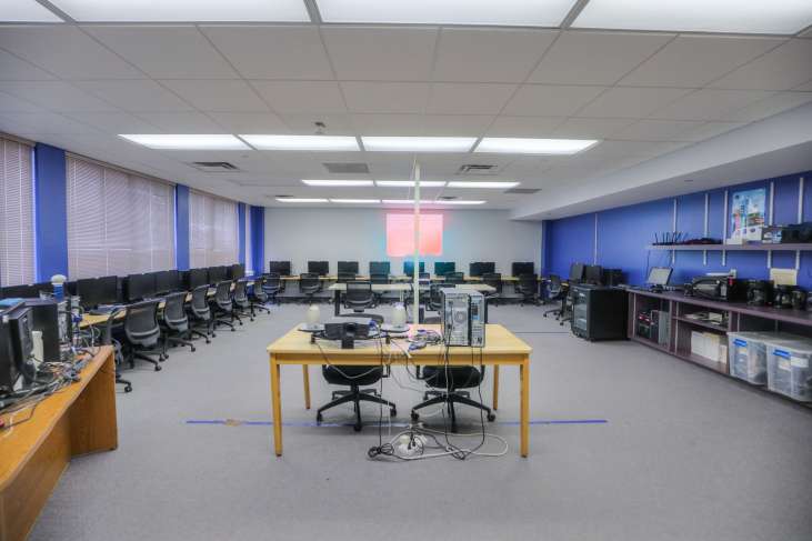 Shriver_Train_OfficeAdmin41