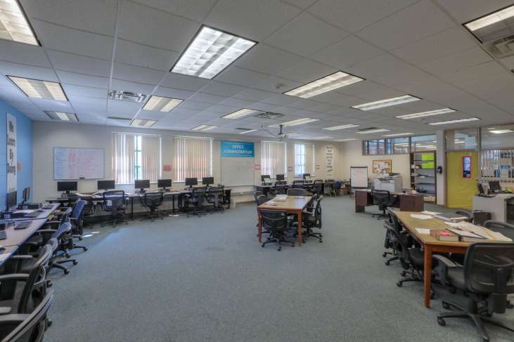 Atterbury_Train_OfficeAdmin77