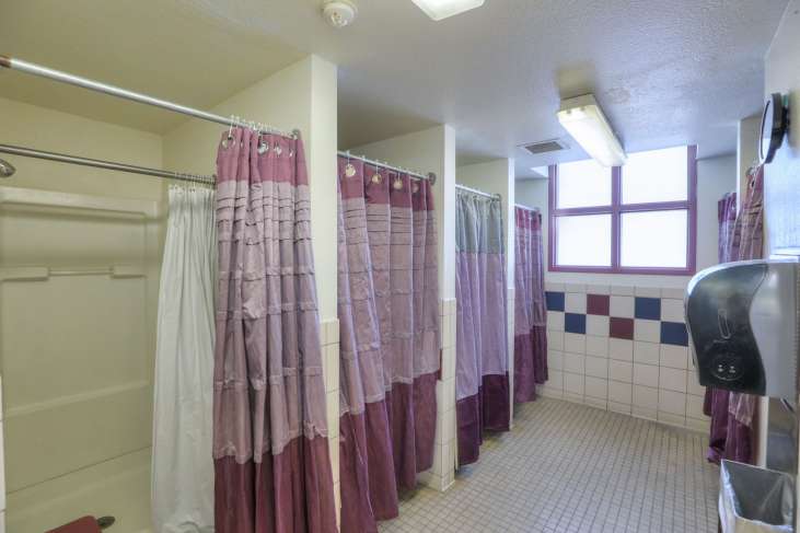 Acosta_Dorm25