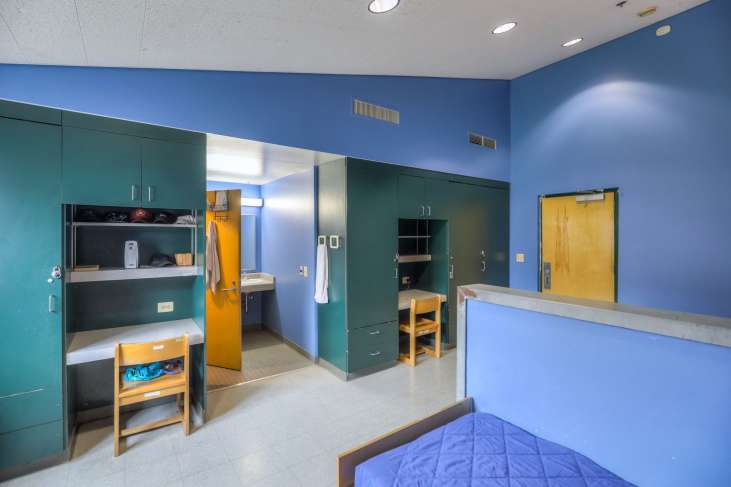 Long_Beach_Dorm57