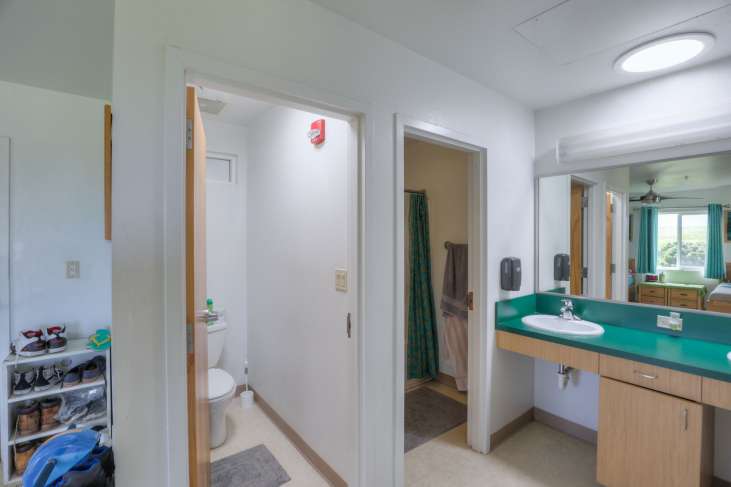 Maui_Dorm65