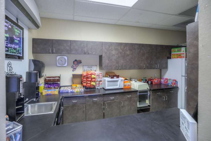 Roswell_Student_Store104