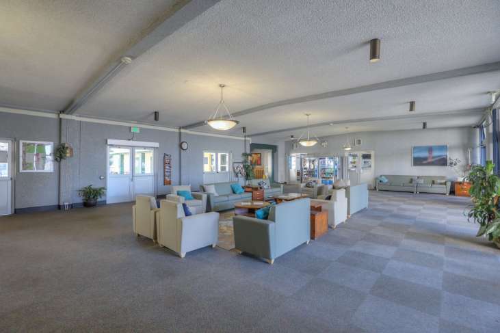 Treasure_Island_Dorm102
