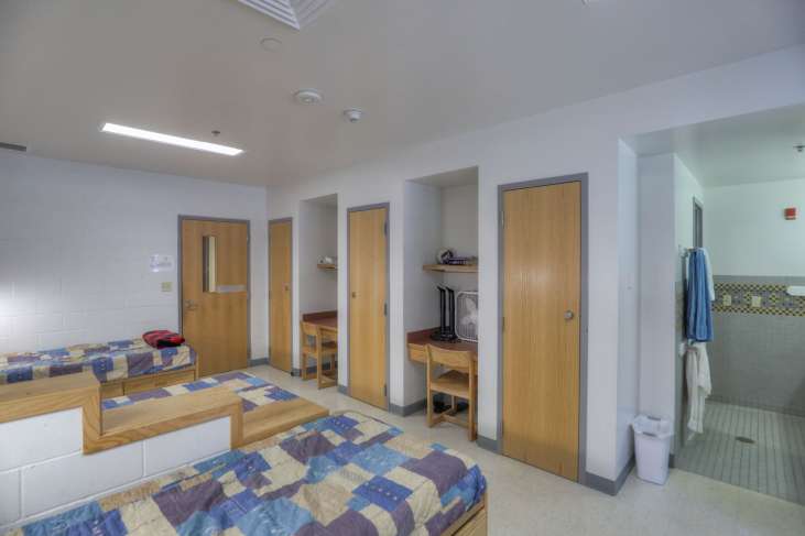 Wolf_Creek_Dorm94