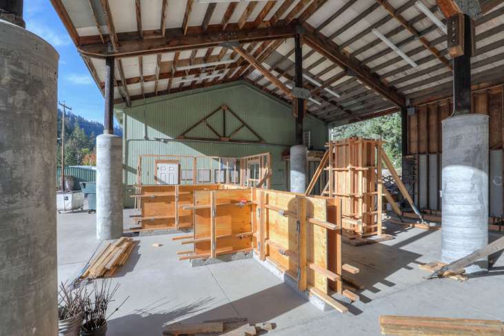 Wolf_Creek_Train_Construction27