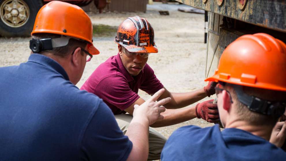 For Parents Train section photo Job Corps students receive training in Auto Machine Repair