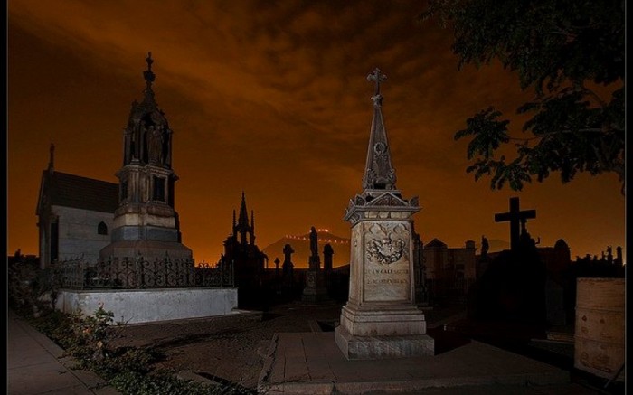 Resultado de imagen para tour nocturno presbitero maestro