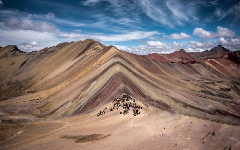 RAINBOW MOUNTAIN FULL DAY - CUSCO