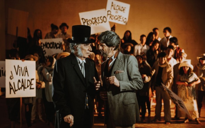 Teatro - Un enemigo del pueblo / / Joinnus