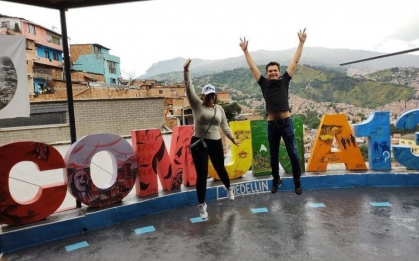 TOUR COMUNA 13 + CITY TOUR