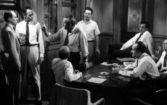 12 Hombres En Pugna Subtitulada CINE CCPUCP: 12 HOMBRES EN PUGNA | Joinnus