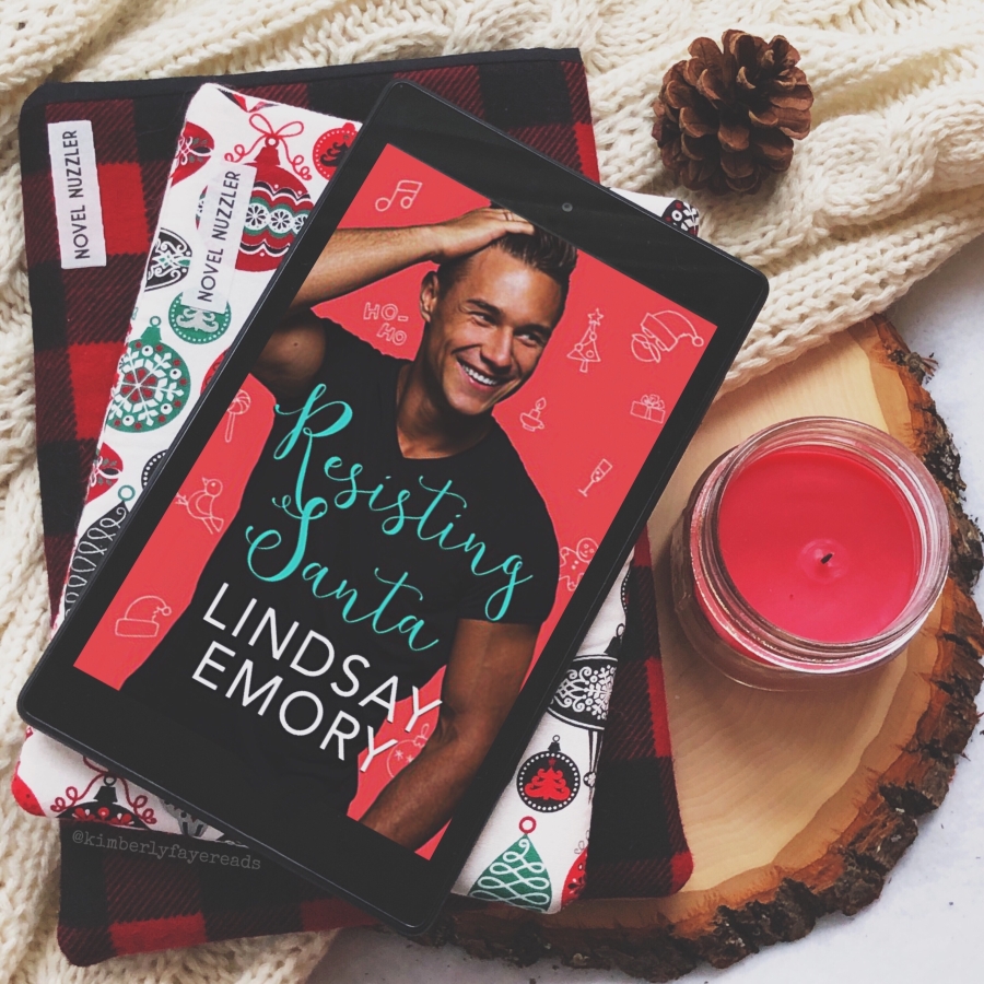 In Review: Resisting Santa (Mistletoe Key #1) by Lindsay Emory