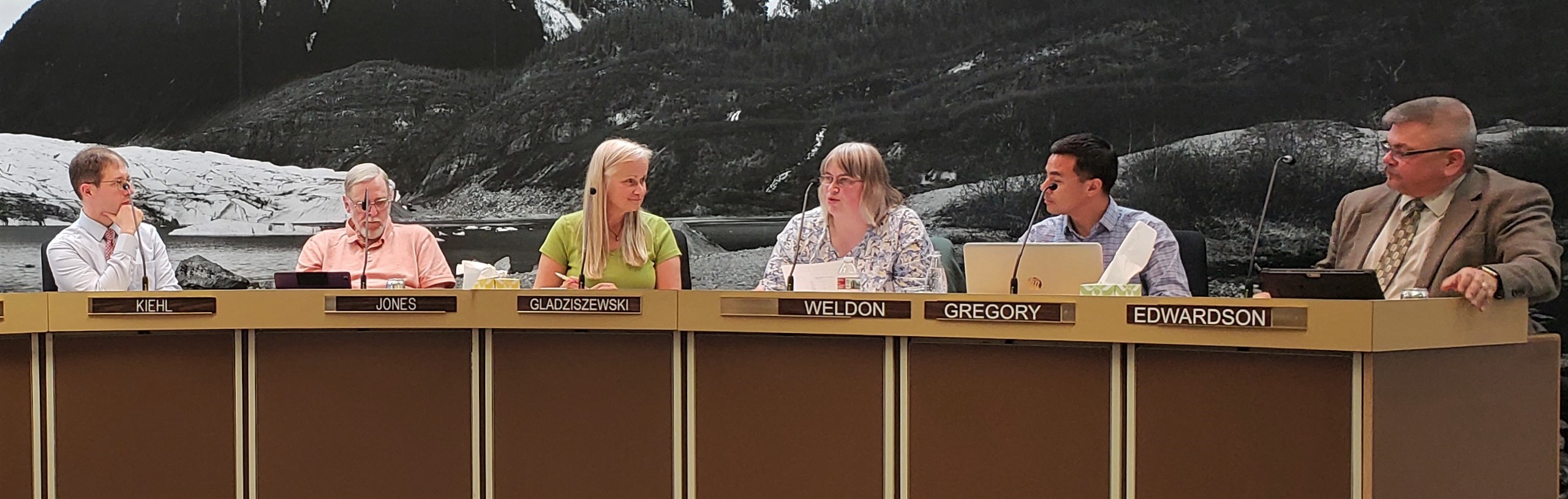 Juneau Assembly OKs school district budget, discusses automotive program