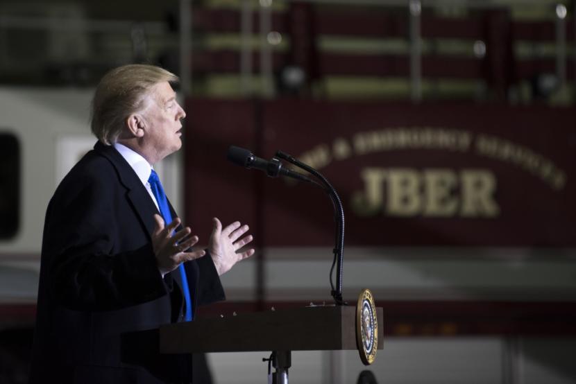 President Donald Trump speaks to service members at Joint Base Elmendorf-Richardson, Alaska, Feb. 28, 2019. The President was at the base to meet with service members after returning from a summit in Hanoi, Vietnam.