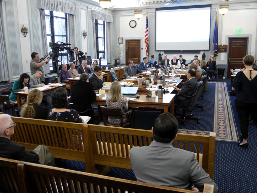 Senate Finance Committee sends 3,000 PFD to floor vote