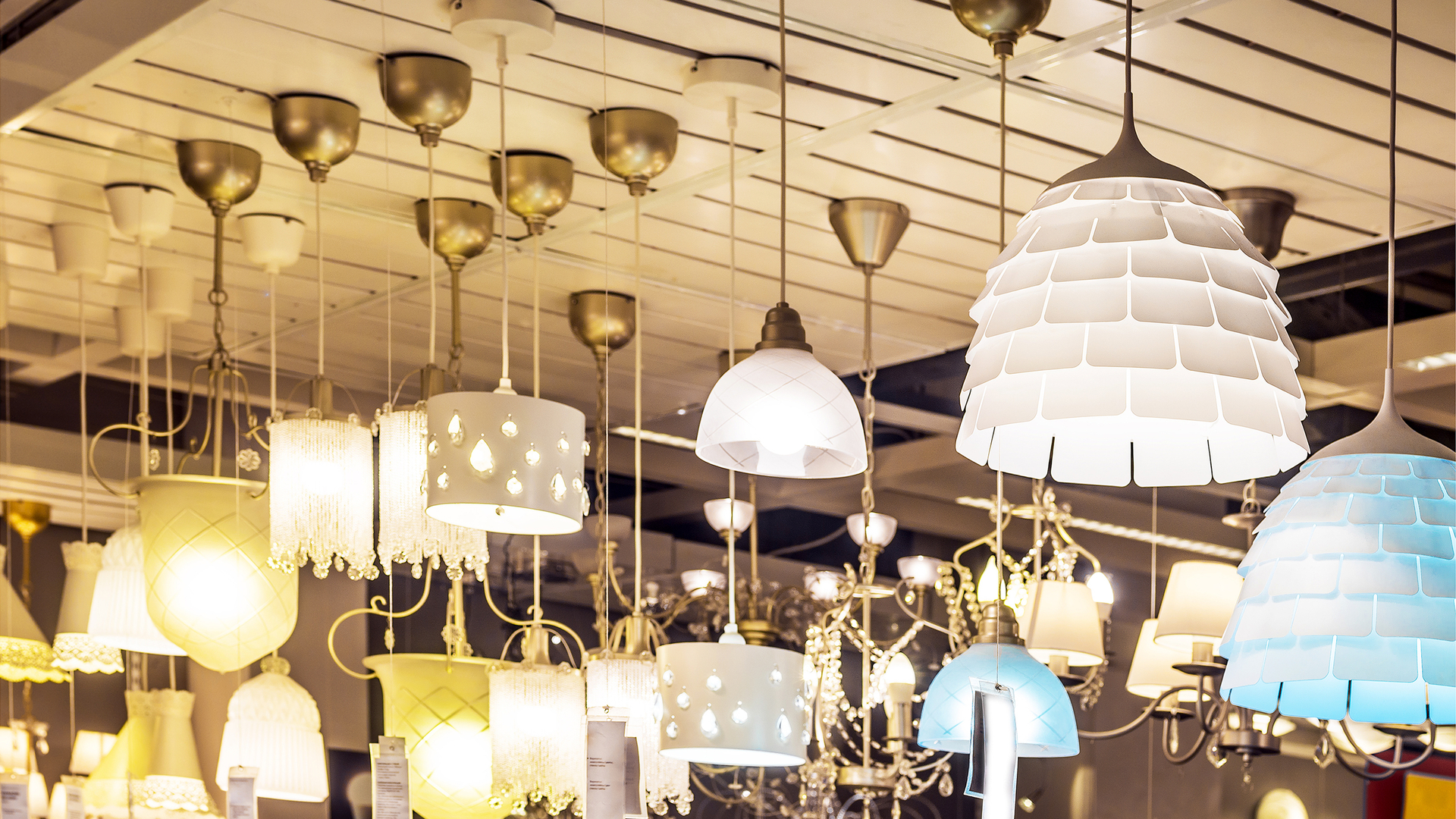 How To Find Chandeliers At Great Prices