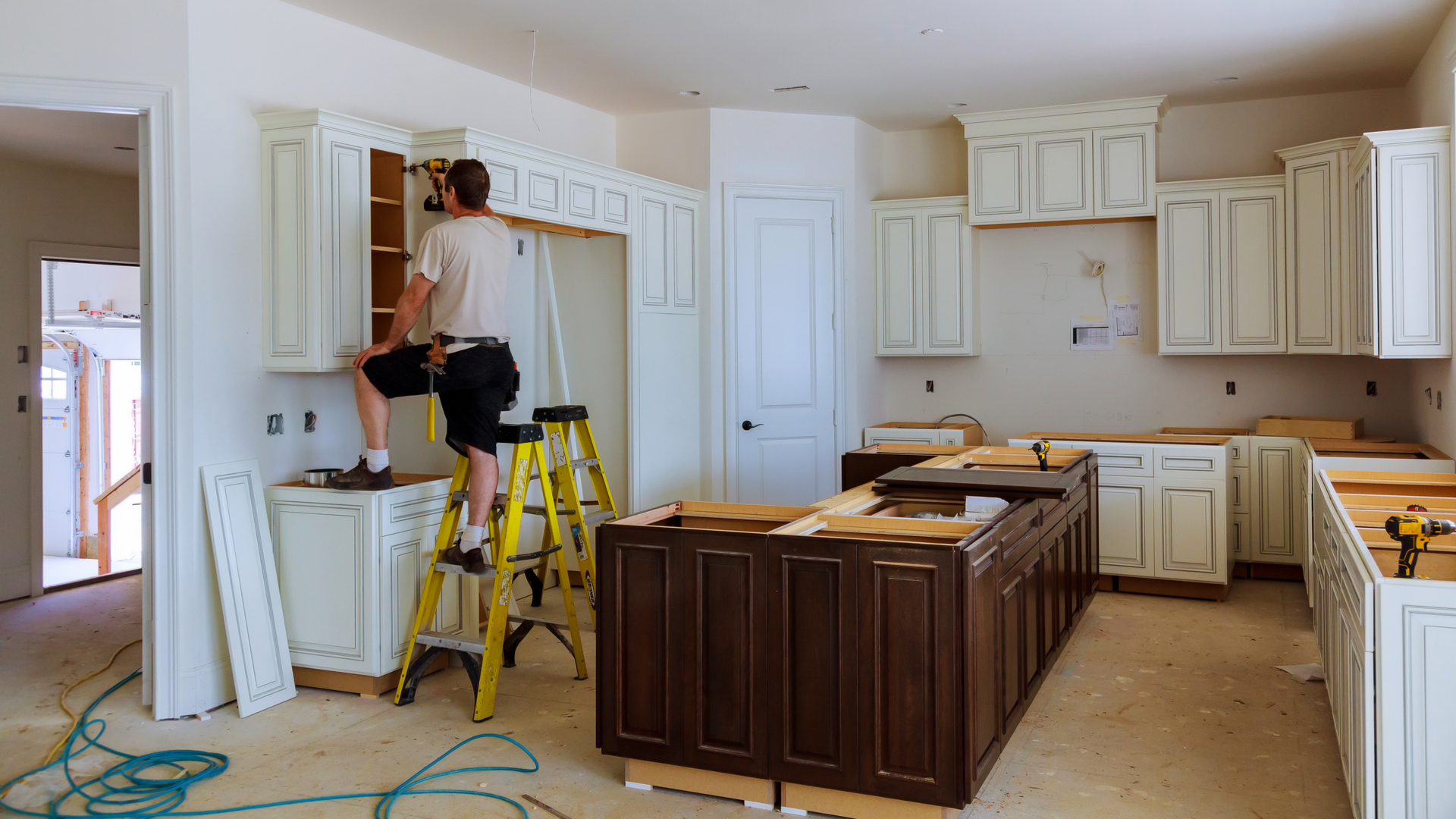 The Three Best Places to Find Kitchen Cabinets