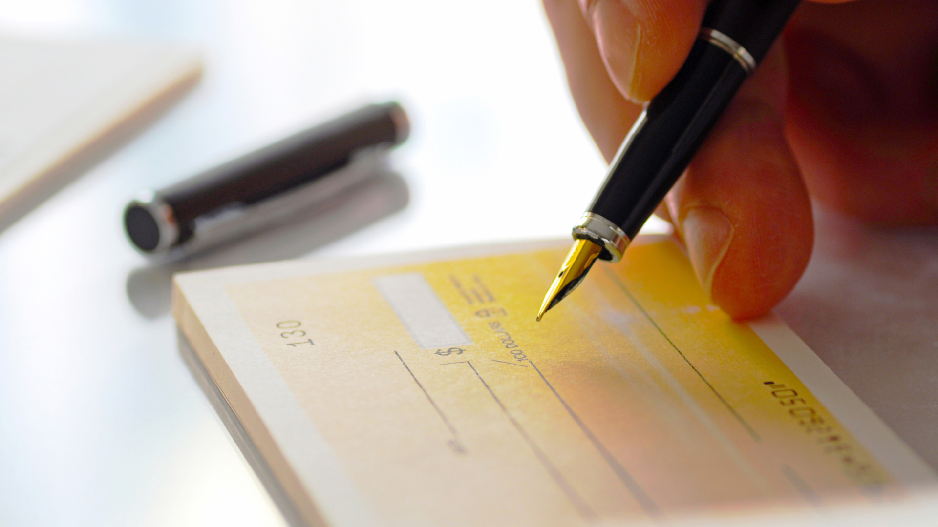 How to Find Discount Checks Online