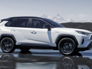2023 Outlander Hybrid EV SUV