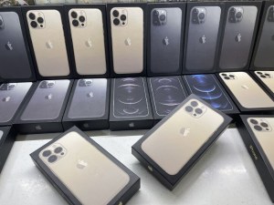 Free Titanium Iphones 15