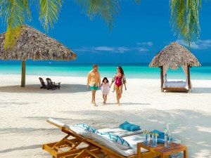 Searching For All-Inclusive Holidays in 2025? Here's Where To Get Started.
