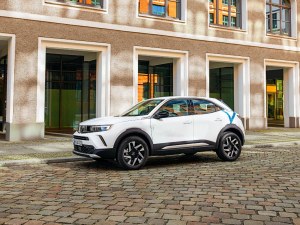 Top-rated 2024 EV Crossovers With Unmatched Range Await. Find Your Ideal Ride Today.