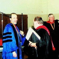 2000_Commencement_image00008.tiff