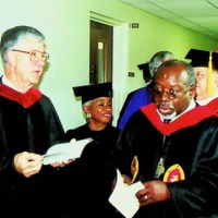 2000_commencement_image00005.tiff