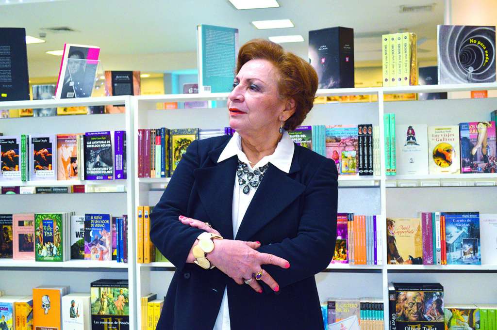 Aproximaciones a Darío desde el lente de Nydia