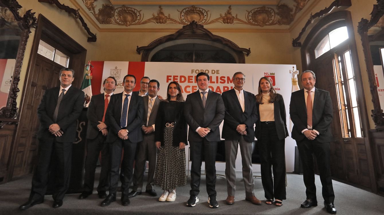 02 CLAUSURA SAMUEL GARCÍA FORO FEDERALISMO HACENDARIO 2023 -fotor-2023082120939.jpg