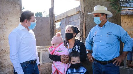 1. Impulsan Aispuro y Salum mil 400 acciones de vivienda en zona rural.jpg