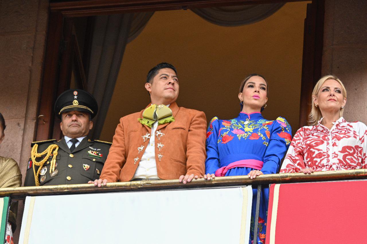 Gobierno de SLP anuncia calendario del mes patrio