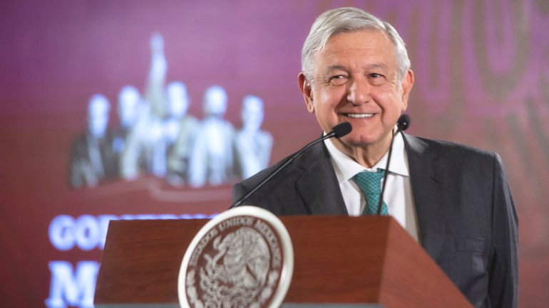 amlo ees.jpg