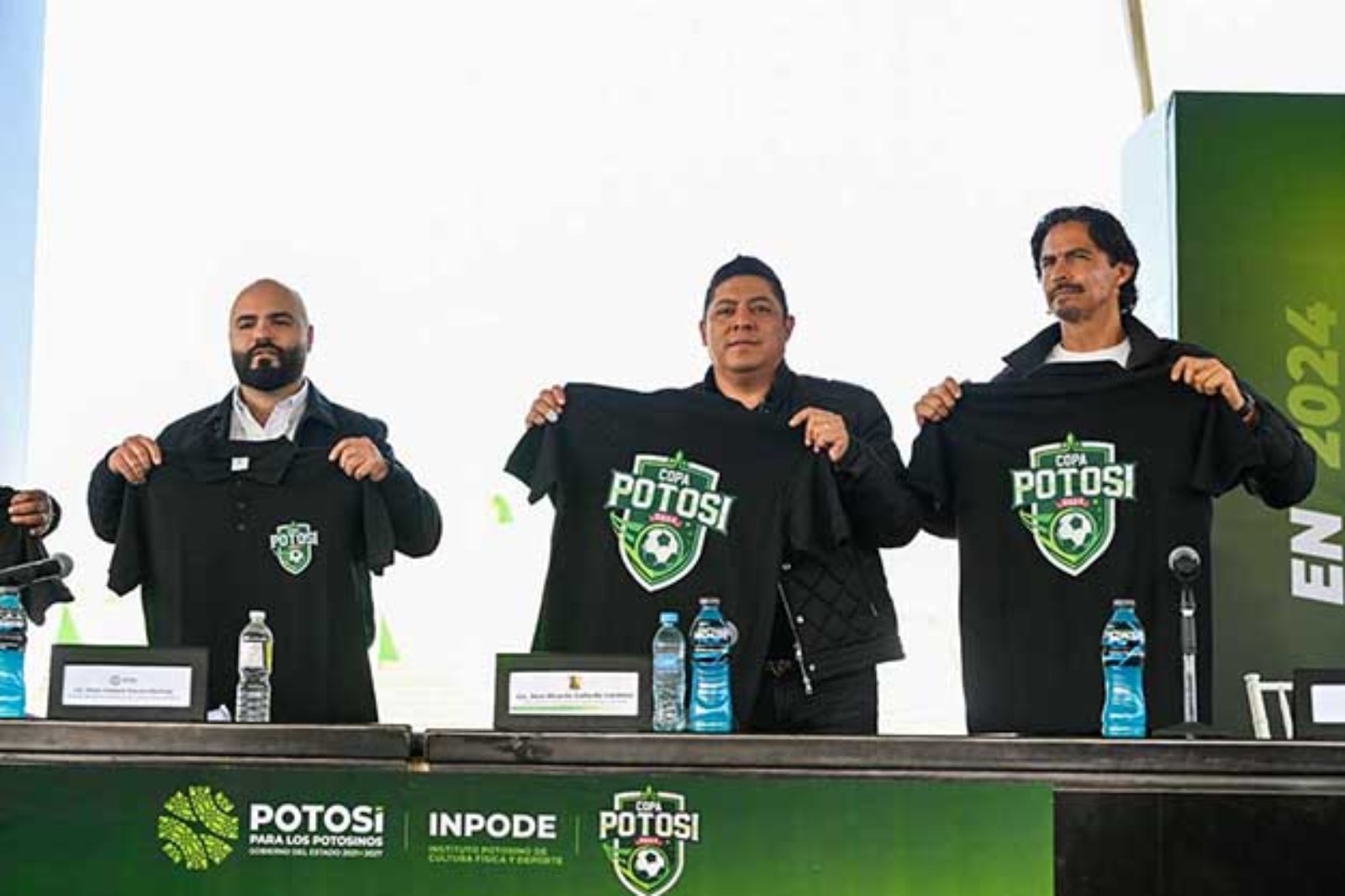 310124-8316-COPA-POTOSI-DE-LAS-MEJORES-A-NIVEL-NACIONAL-RECONOCE-BRAULIO-LUNA-4-fotor-2024020112230