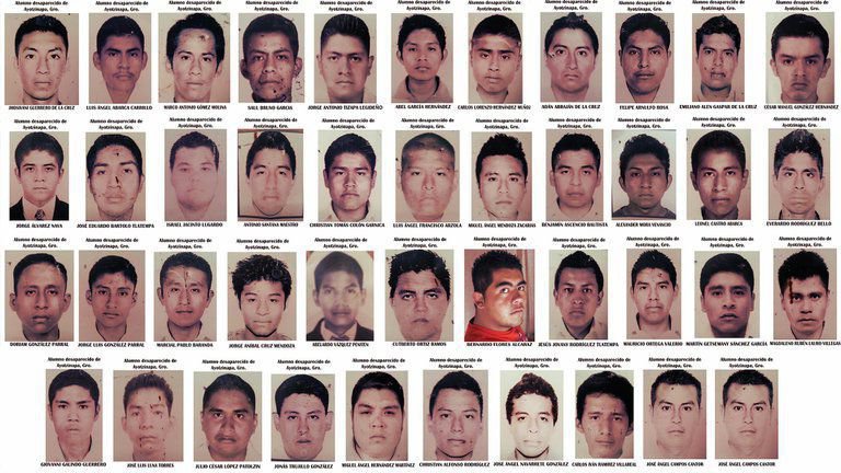 32-144656estudiantes-ayotzinapa.jpg