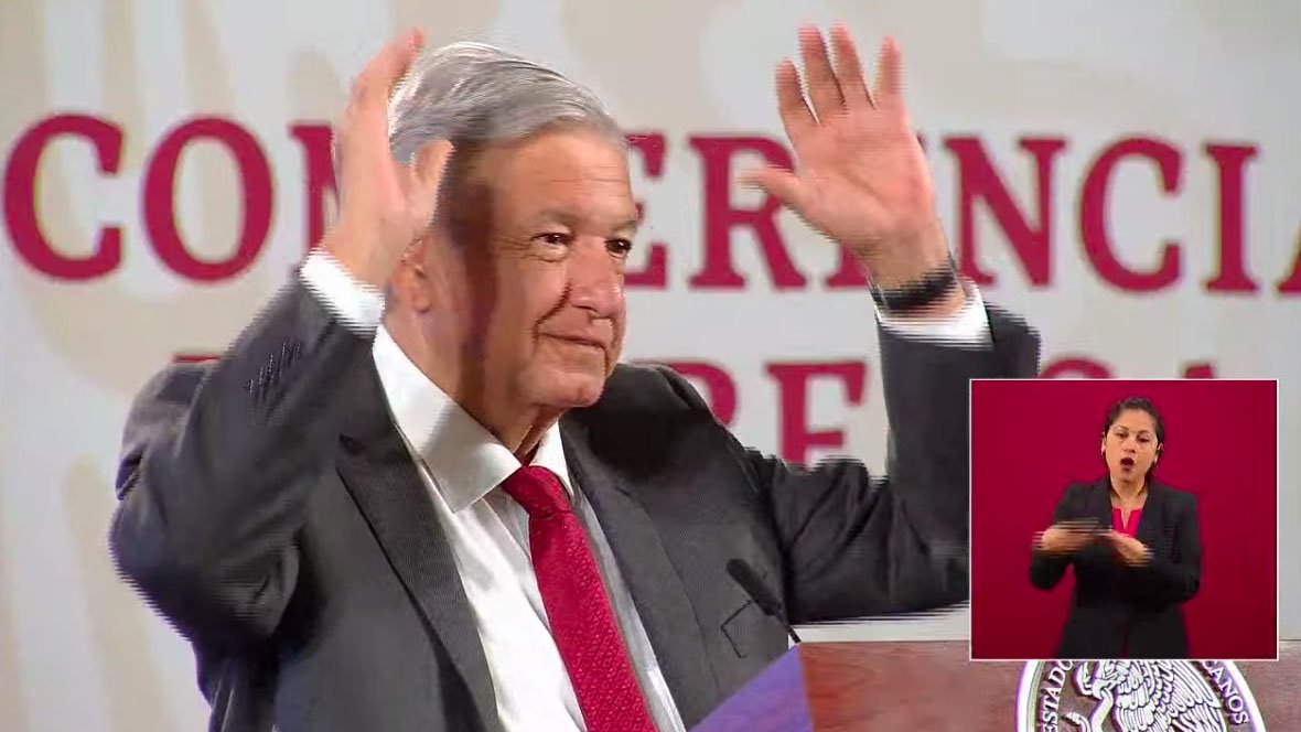 3 conferencia de prensa.jpg