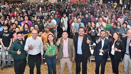 ASOCIACIÓN DE POTOSINOS EN DALLAS AGRADECEN APOYO DEL GOBERNADOR