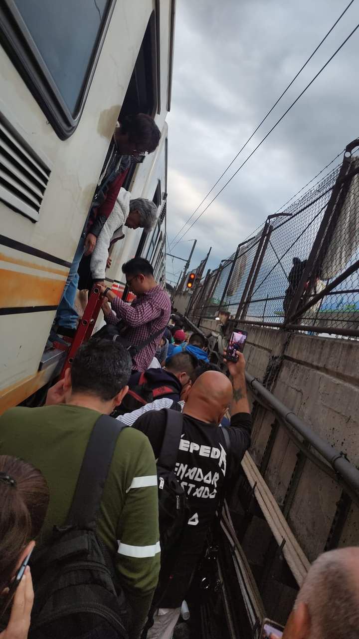 Caos en la Línea A del Metro