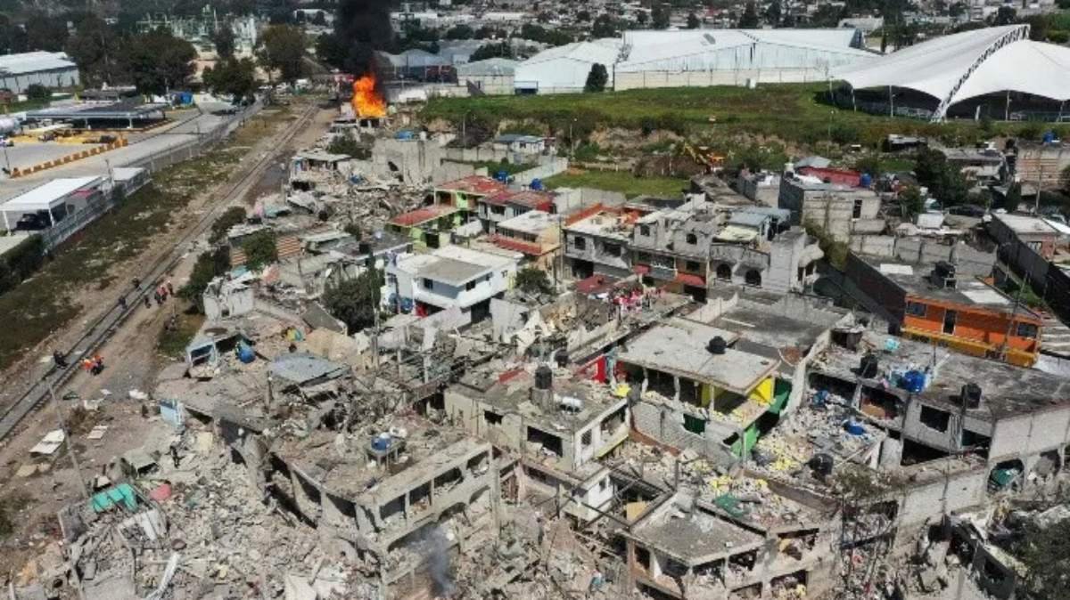 4muertosexplosiónenPueblavíctimas.jpg