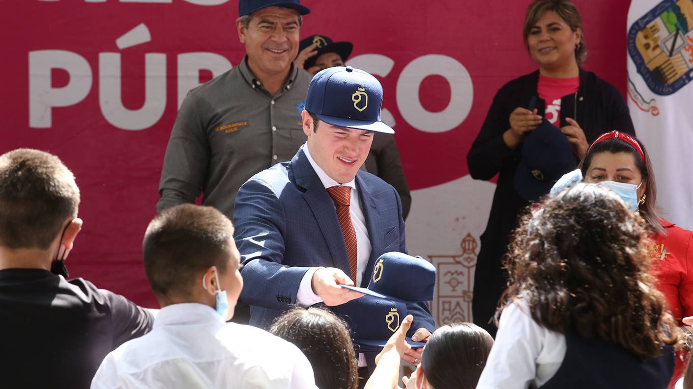ACERCA GOBIERNO DE NL MÁS DE 80 MIL SERVICIOS  Y TRAMITES  A LA POBLACIÓN.jpg
