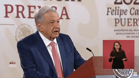 AMLO planea cambios en beneficio de salarios y pensiones