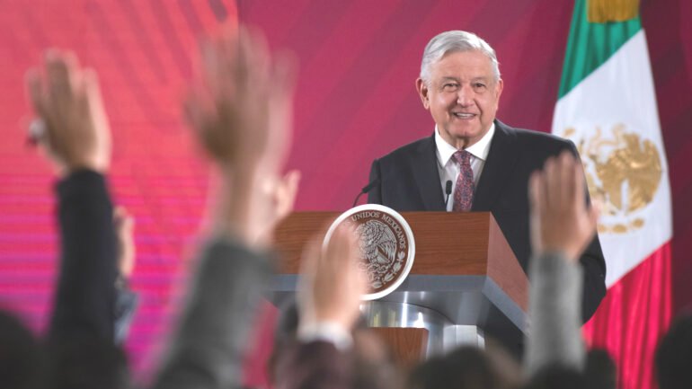 AMLO inegi datos.jpg