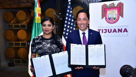Alcaldesa de Tijuana firma acuerdo de entendimiento con San Diego.jpg
