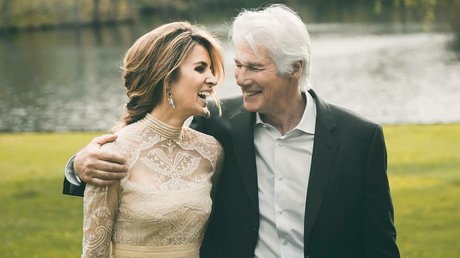 Alejandra_Silva-Richard_Gere-Nacimientos-Hijos-Celebrities_375222881_114352531_1706x960.jpg