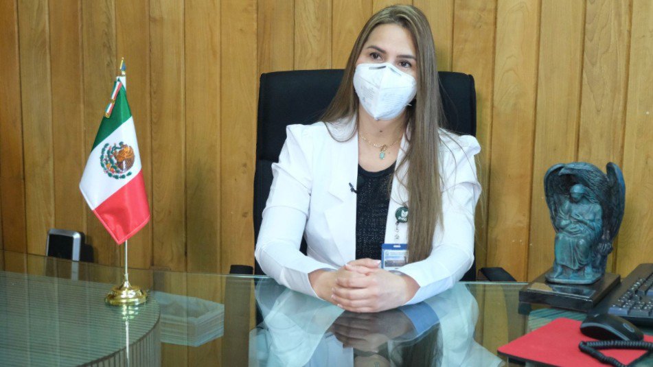 Apoyar y servir a los pacientes como médica y autoridad administrativa, mi mayor satisfacción- doctora Araceli Gudiño.jpg