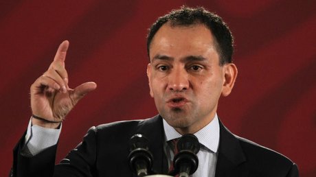 Arturo Herrera hacienda.jpg