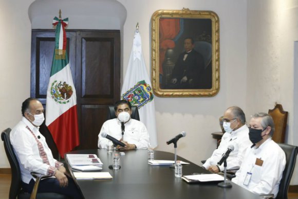 Barbosa22abrilBUAP.jpg